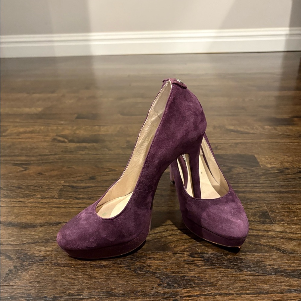Michael Kors Purple Suede Classic Heels Size 8
